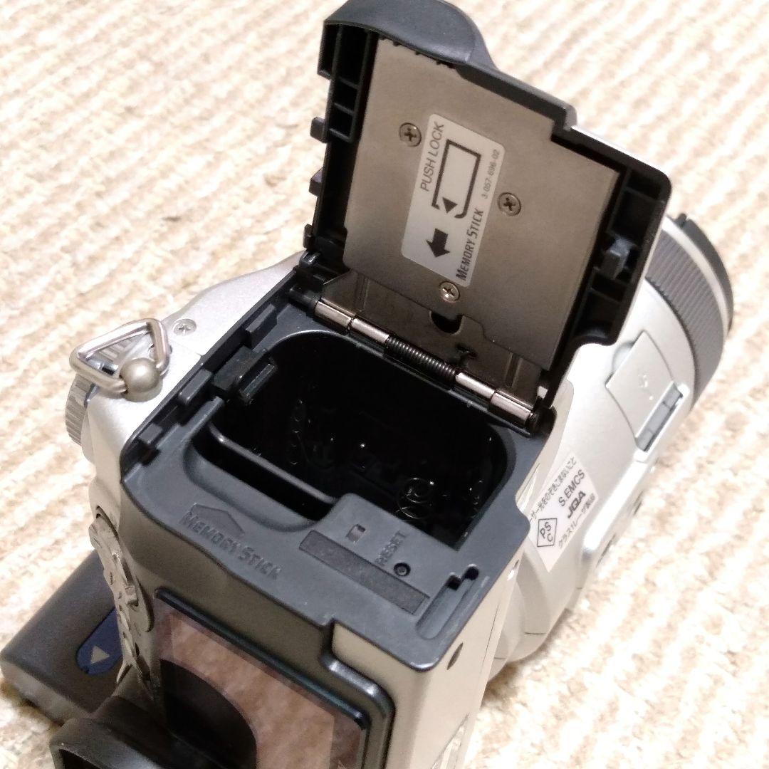 SONY DSC-F717 ソニー サイバーショット