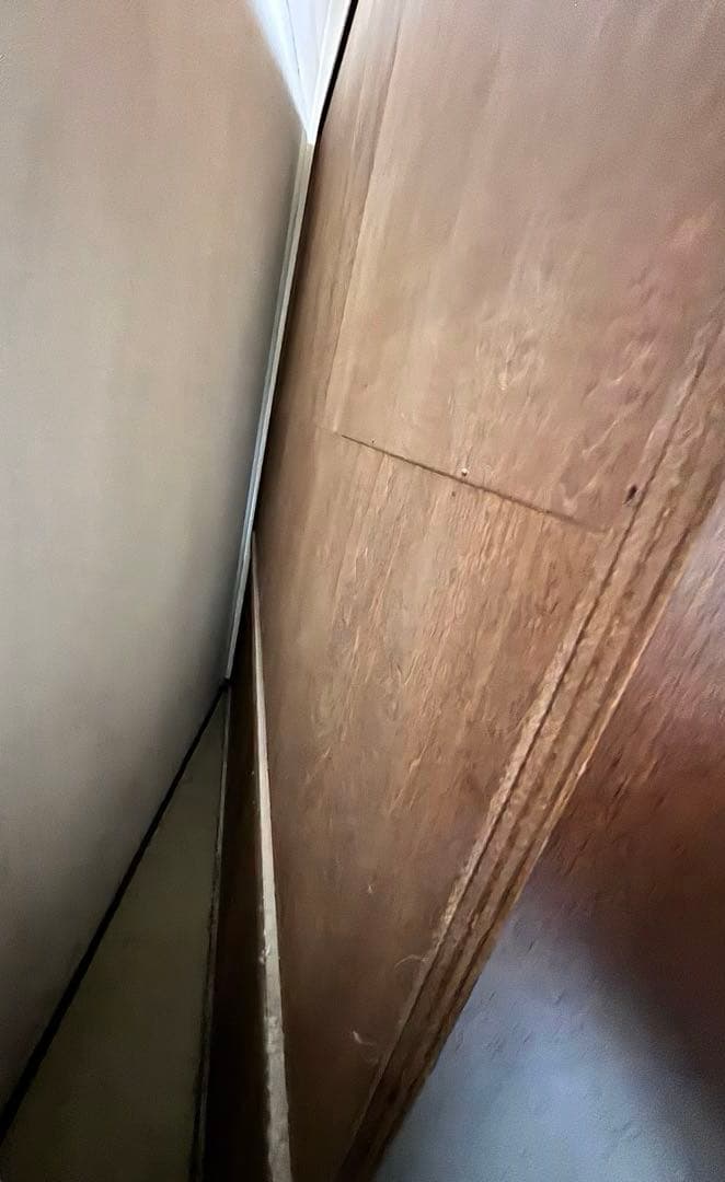 【値下げ】カリモク　引き戸　大型木製食器棚　カップボード