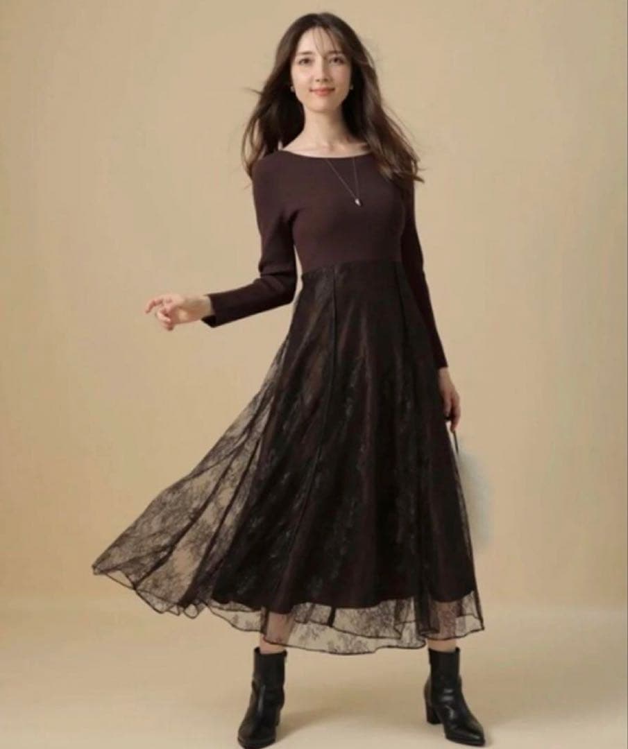 【新品未使用】アプワイザーリッシェ　華奢レースドッキングニットワンピース　コゲ茶