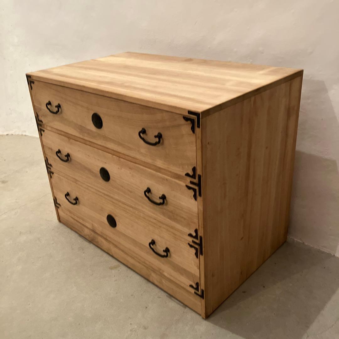 桐箪笥 桐ダンス 3段 衣装ダンス 着物 ヴィンテージ チェスト　キャスター付き