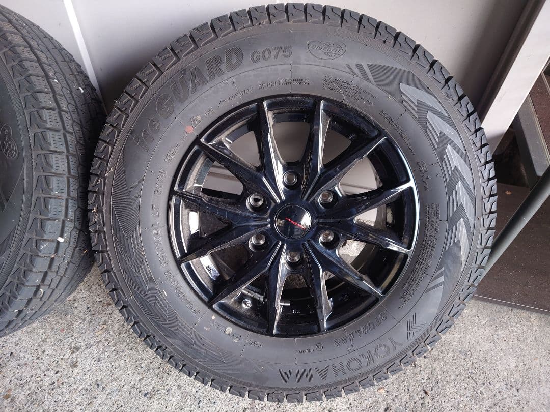 ヨコハマ iceGUARD G075 195/80R15107/105L LT