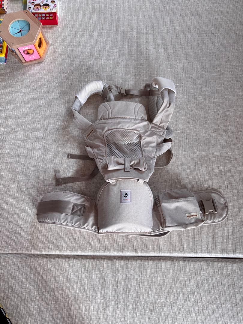 抱っこ紐　ミキハウスxポグネーベビーキャリア