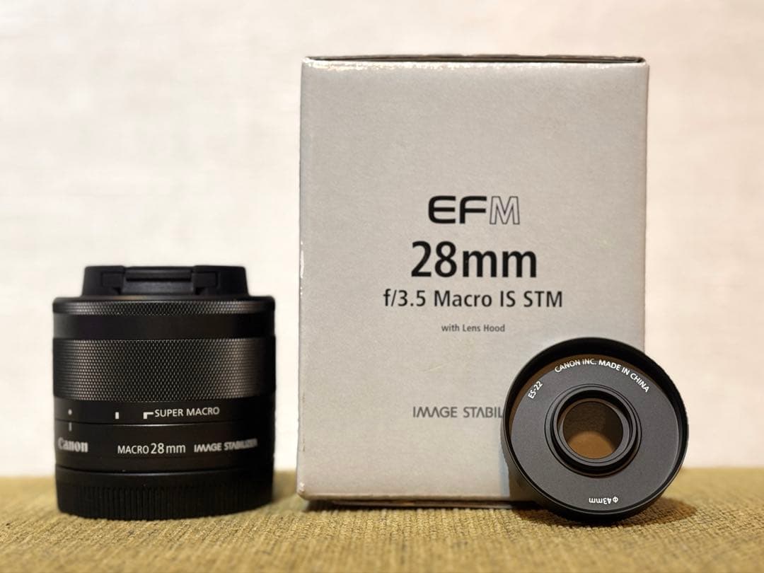 EF-M 28mm f/3.5 マクロ IS STM