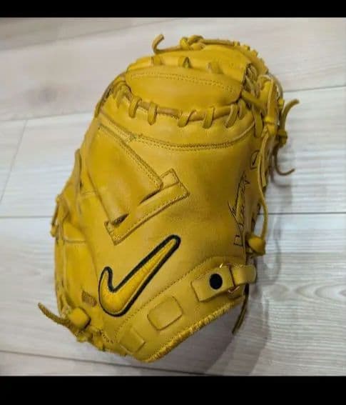 Nike Vapor 軟式グローブ イエロー