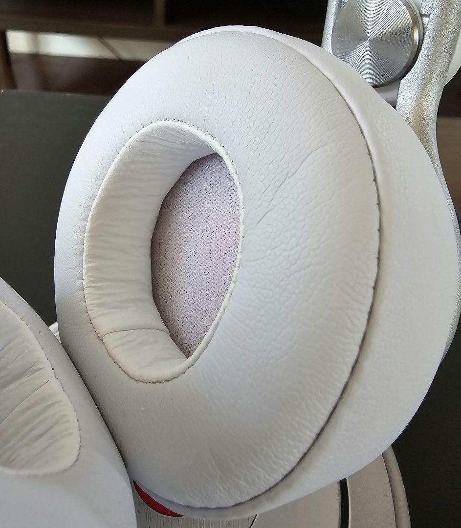 【中古】beats mixr ヘッドフォン　イヤーパッド交換済み