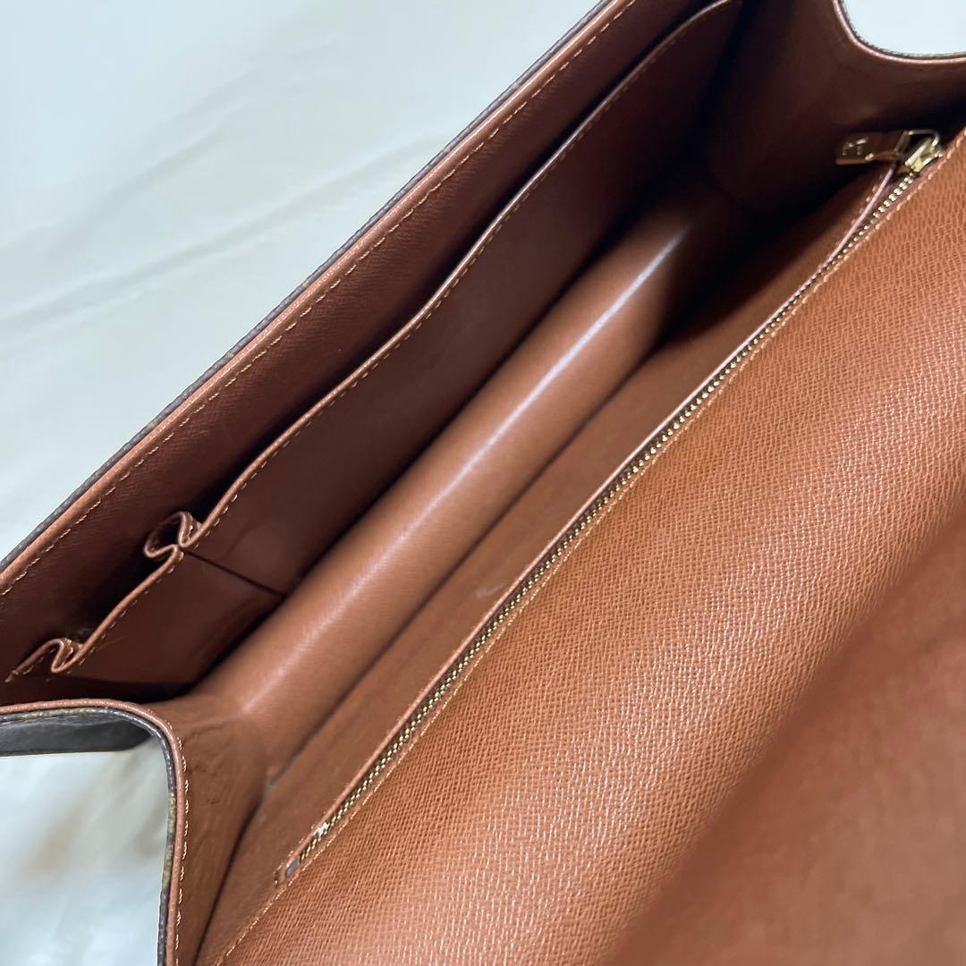 ルイヴィトン ポシェットダム　GM モノグラム クラッチバッグ セカンドバッグ