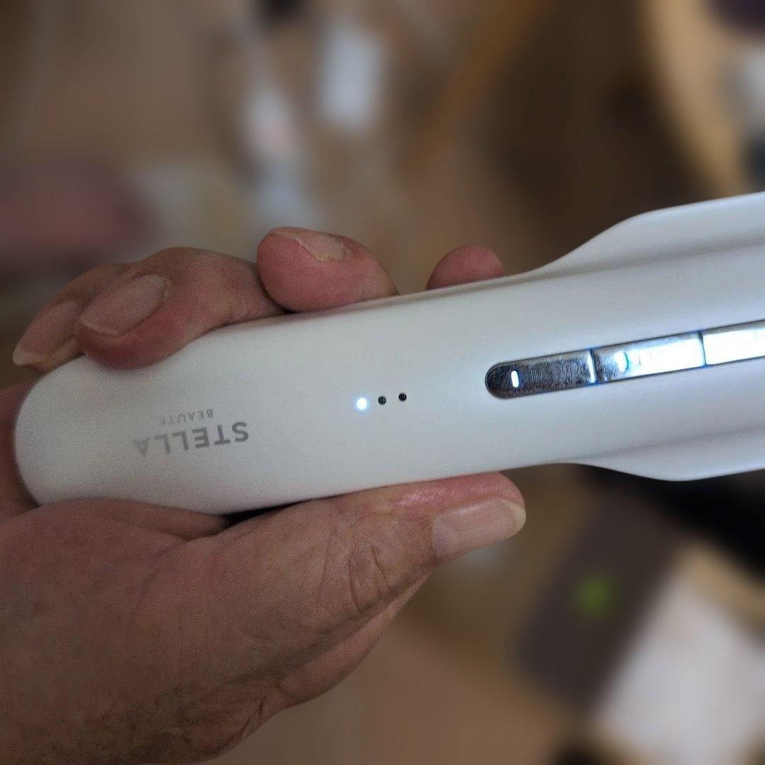 stella beaute レーザー＆EMSリフトブラシ