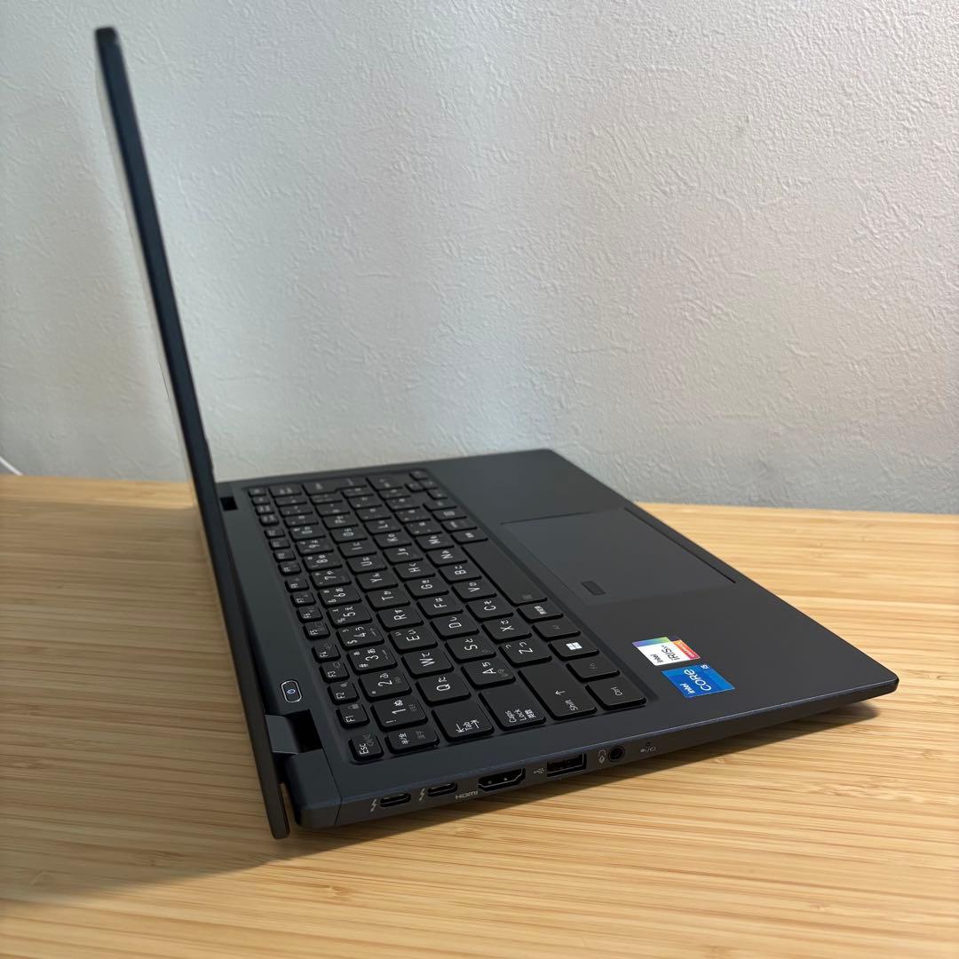 dynabook 12世代 i5 FHD/16G office2024 軽型