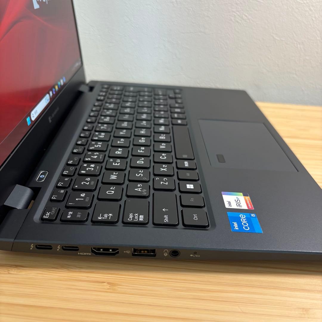 dynabook 12世代 i5 FHD/16G office2024 軽型