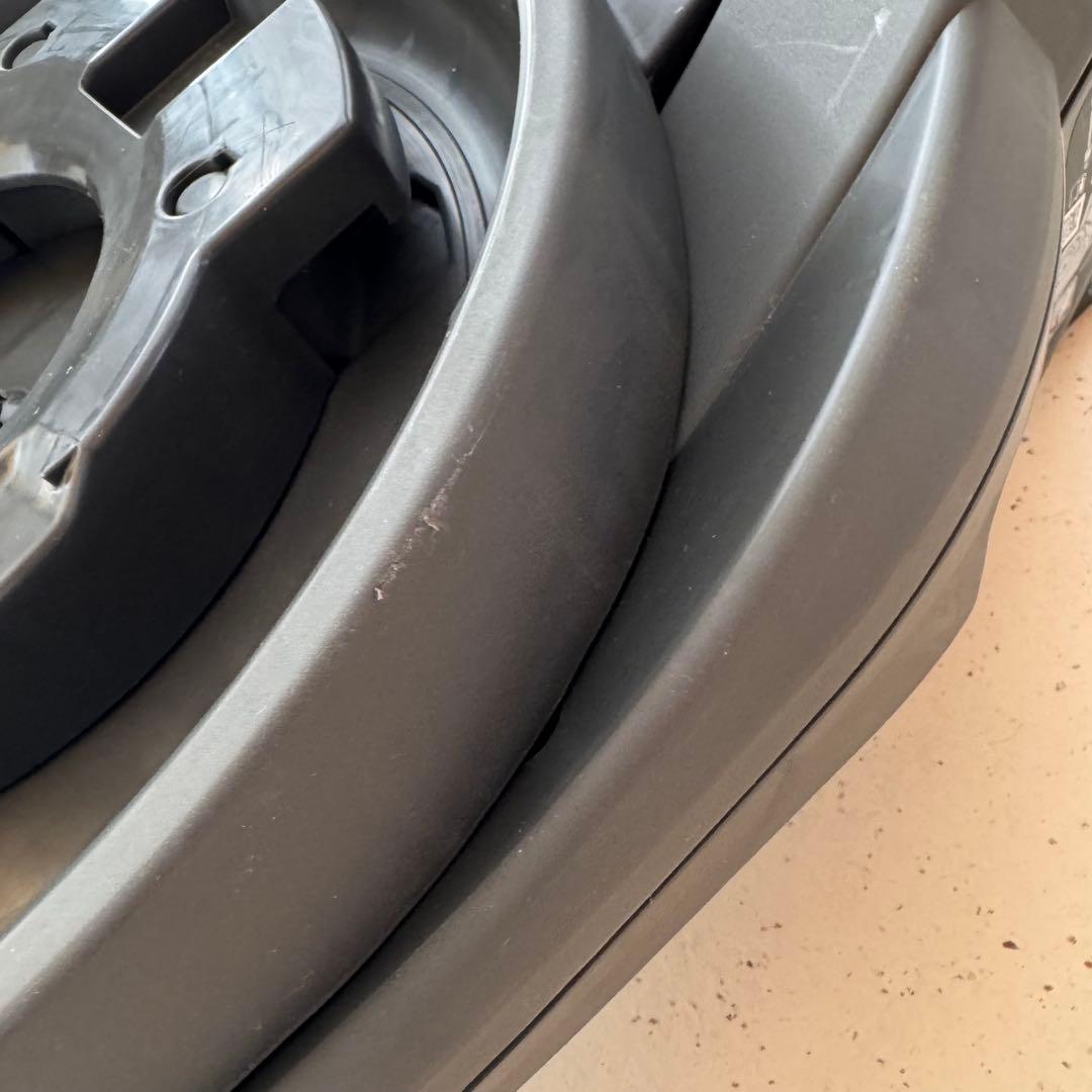 美品Combi THE S EG ZE グレー 新生児 ４歳 回転式 isofi