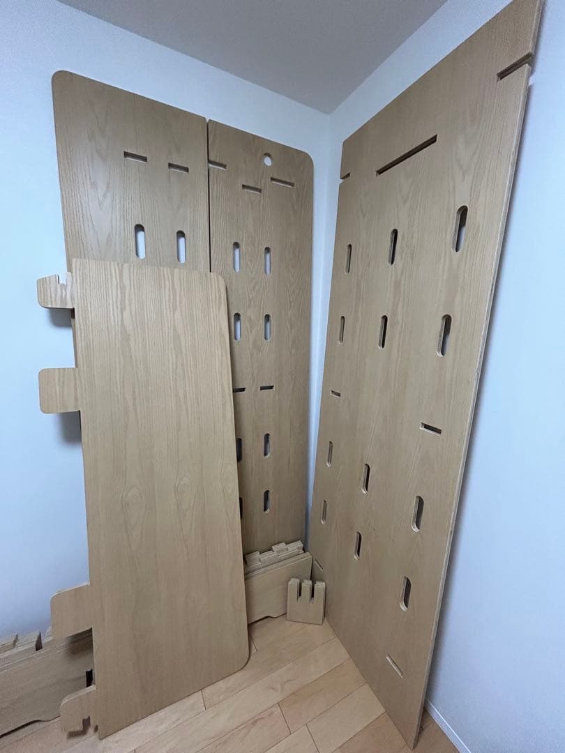 コアラクイーンサイズベッドフレーム