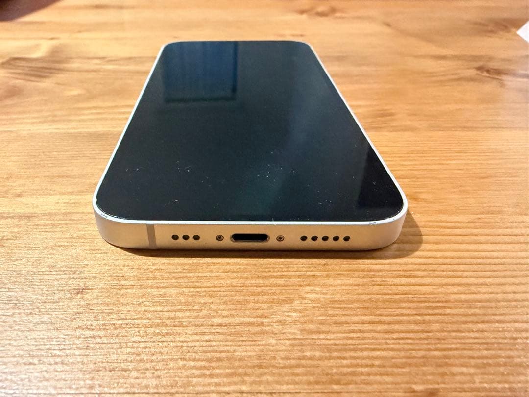 iPhone 13 スターライト 128GB