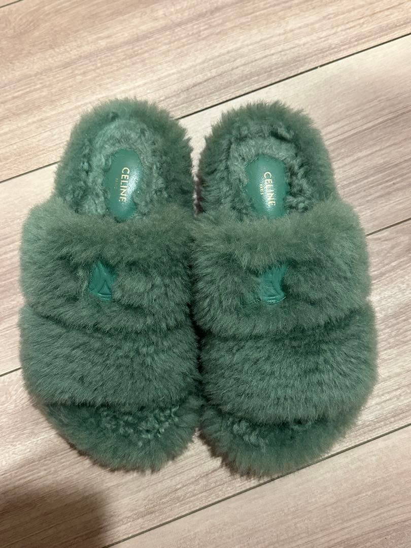 CELINE トリオンフ スライド ファー サンダル サイズ36