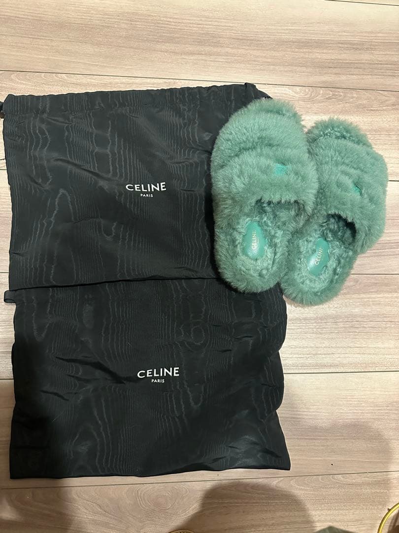 CELINE トリオンフ スライド ファー サンダル サイズ36