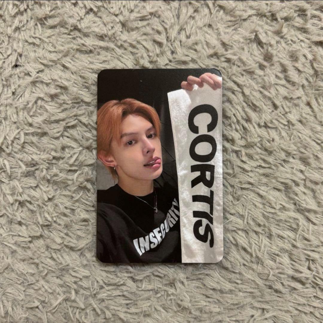 cortis ジェームス　トレカ　ショーケース　ショケ