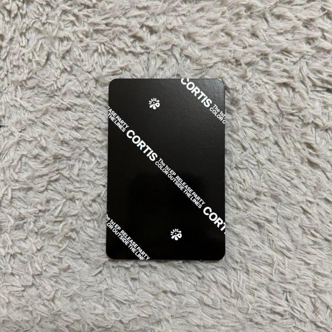 cortis ジェームス　トレカ　ショーケース　ショケ