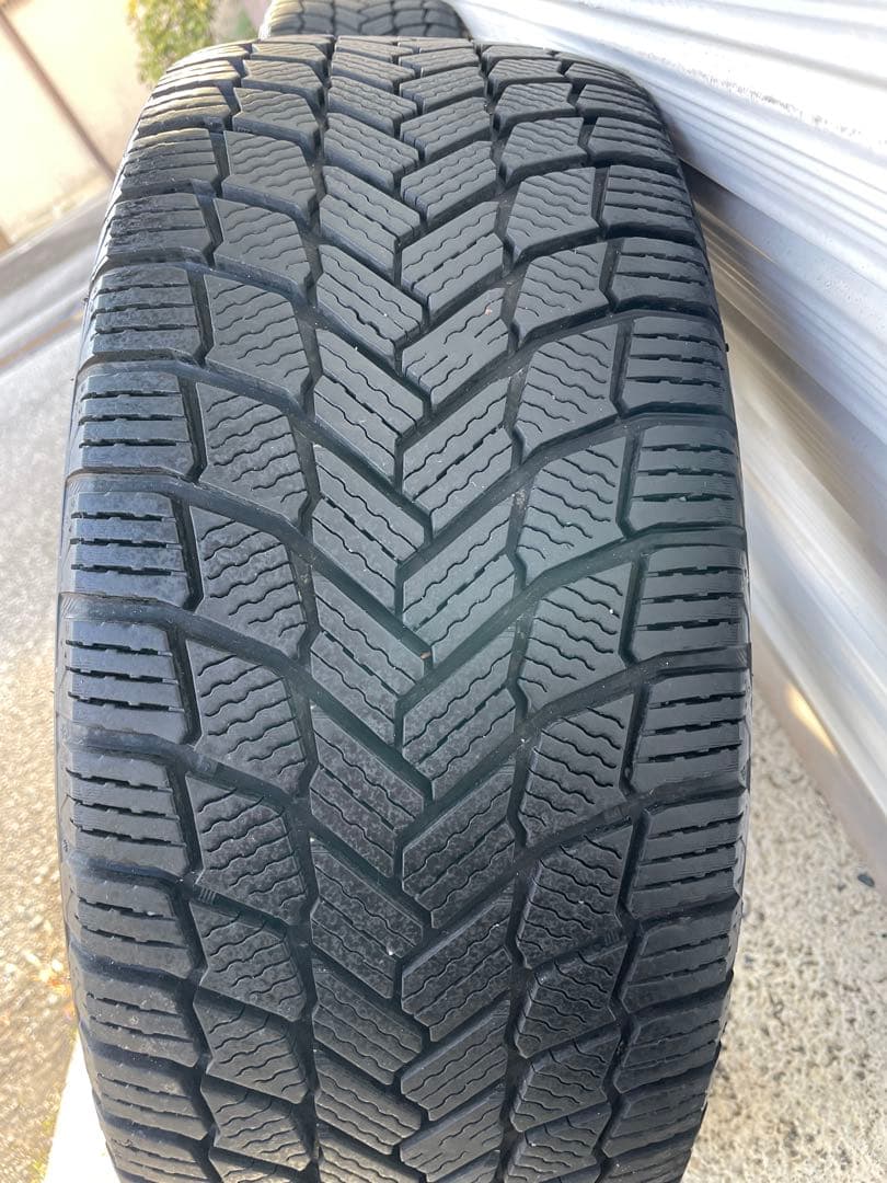 ホイール付きスタッドレスタイヤ