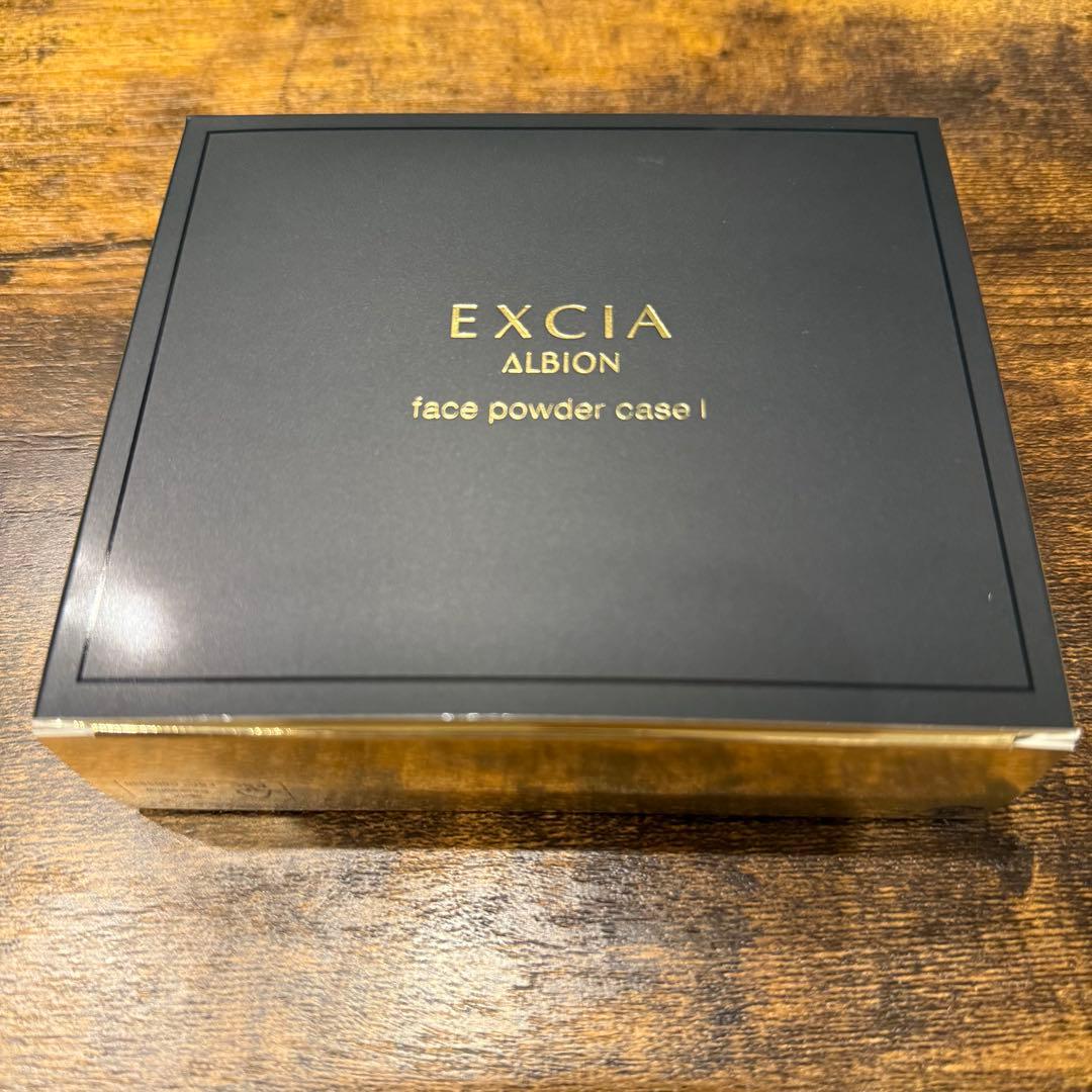 美品⭐︎アルビオン エクシア　セレスティアル ヴェール<フェイスパウダー〉