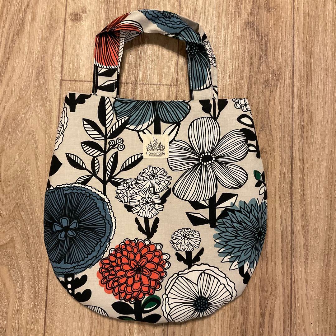 キラキラ⭐️　いちご＆猫