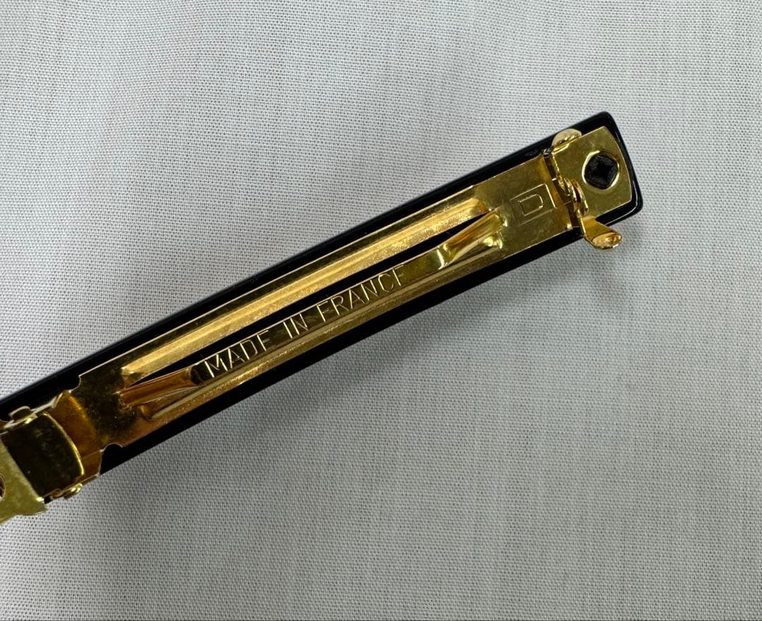 アレクサンドル　パール付き黒　バレッタ