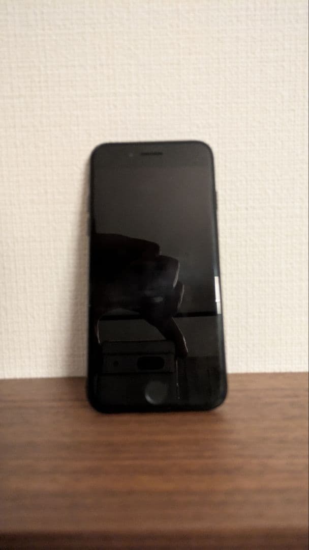 Apple iPhone 7 128GB ブラック SIMフリー