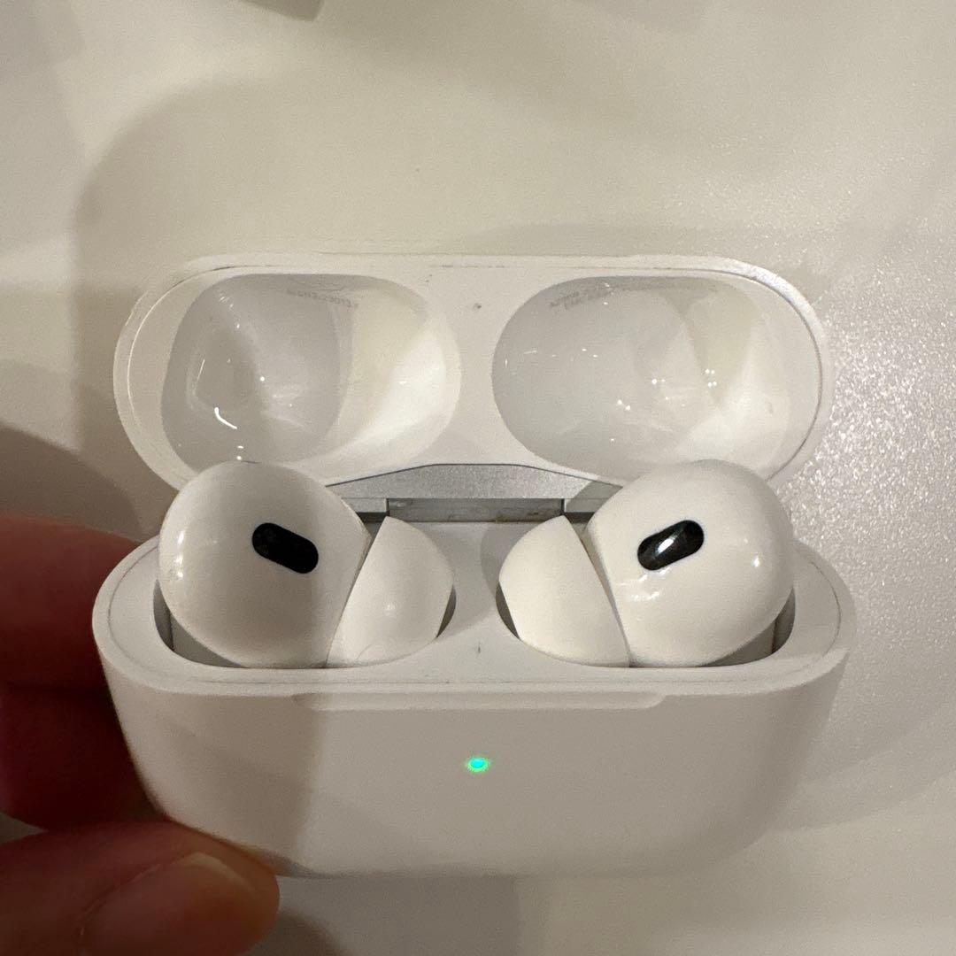 AirPods Pro 2 第2世代 ホワイト イヤーチップ付き