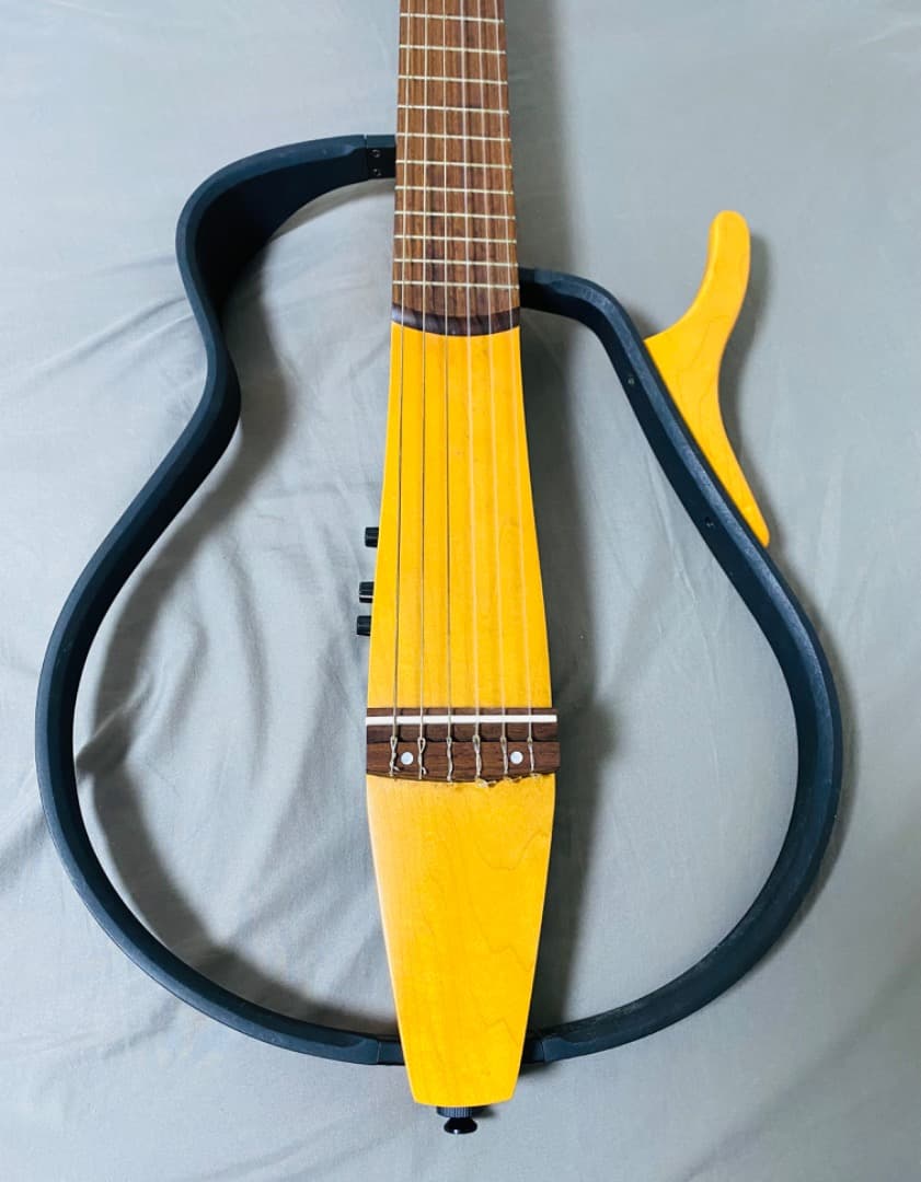 和楽器 YAMAHA SLG 100N