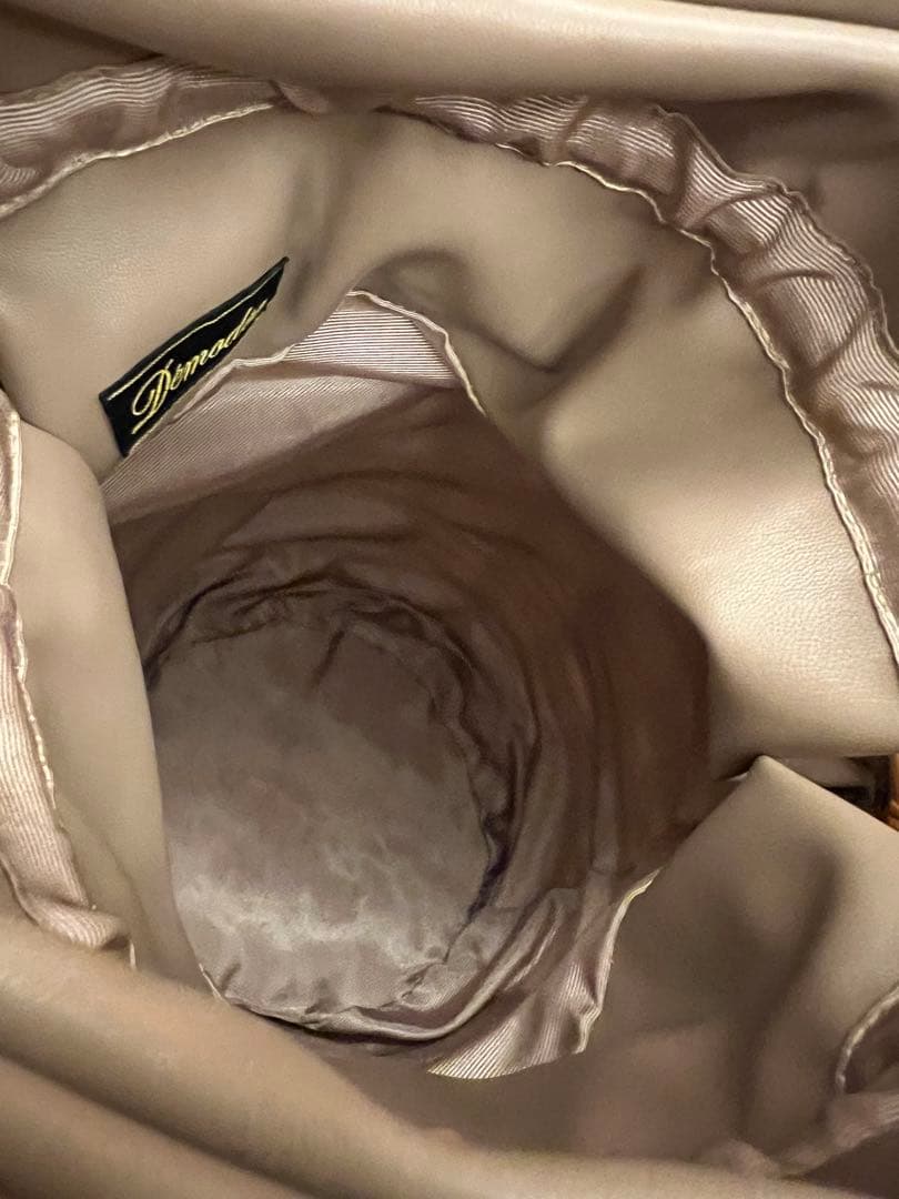 Demodee完売かごバッグソフトクリーム