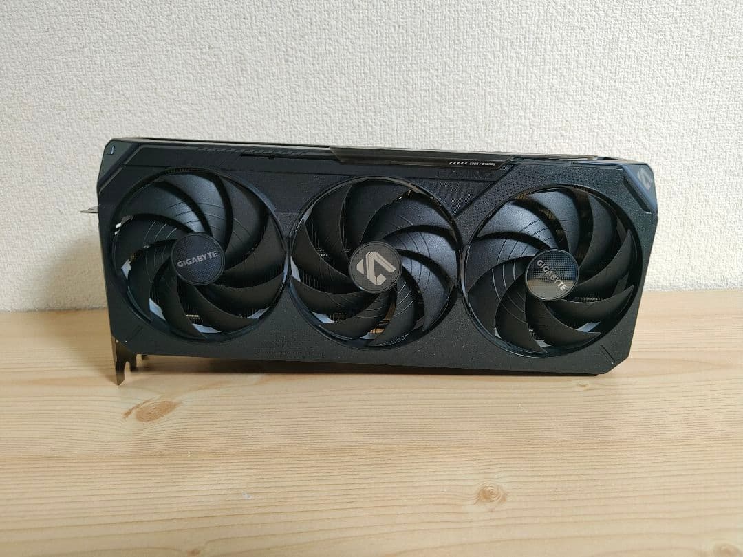 グラフィックボード・グラボ・ビデオカード GIGABYTE GeForce RTX 5090 32GB