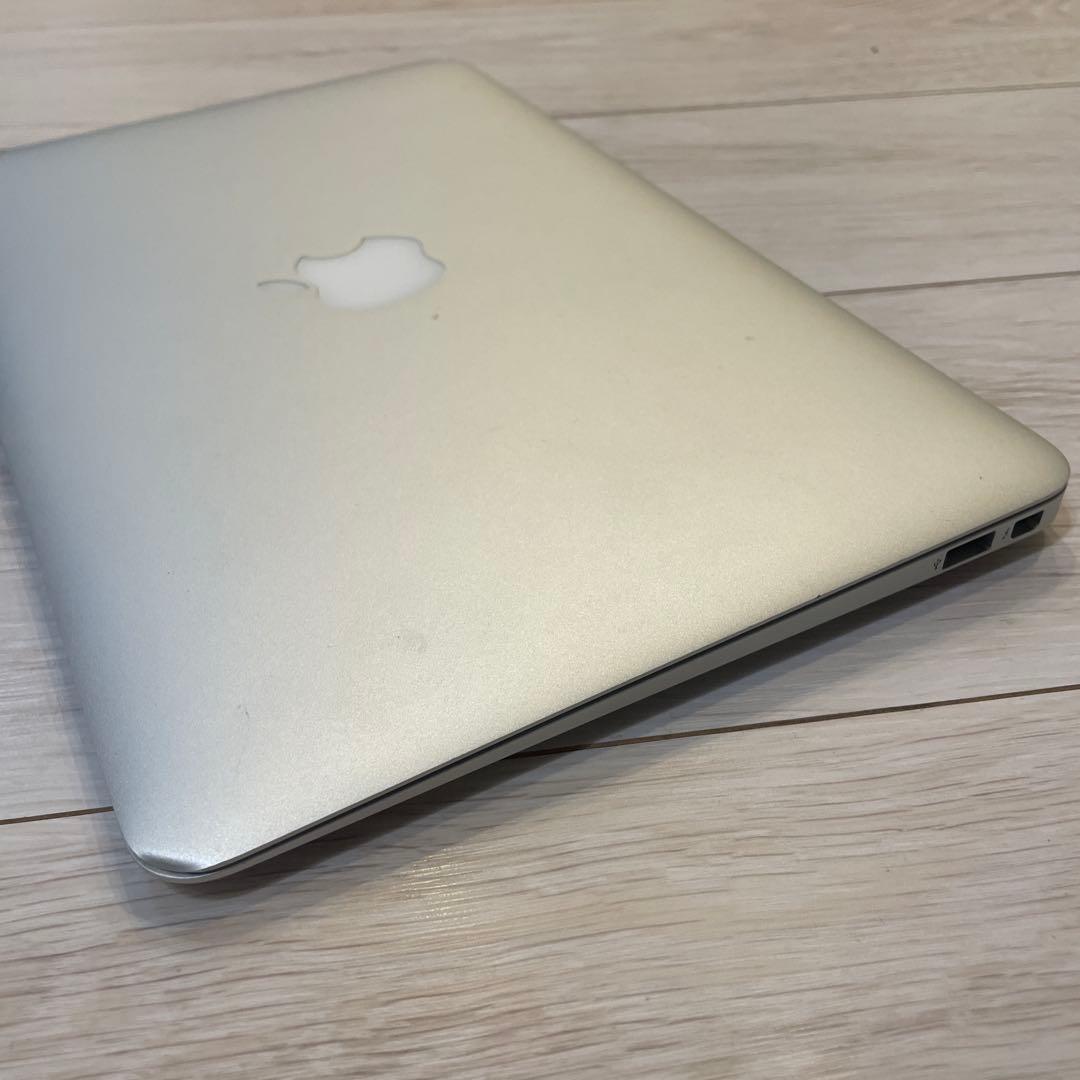 MacBook本体 MacBook Air 11-inch Early 2015