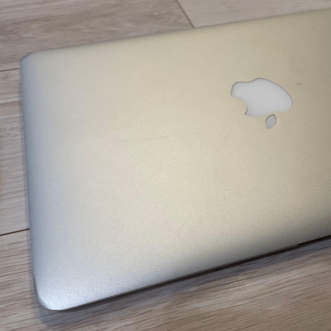 MacBook本体 MacBook Air 11-inch Early 2015