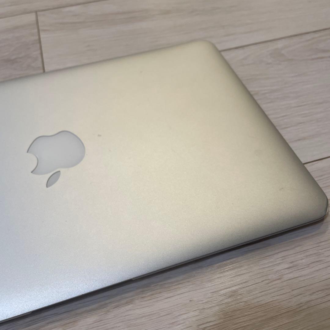 MacBook本体 MacBook Air 11-inch Early 2015