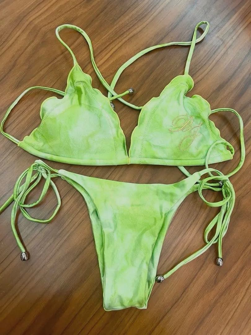 ベストボディジャパン公式水着 ライトグリーンタイダイ柄 2025モデルMサイズ