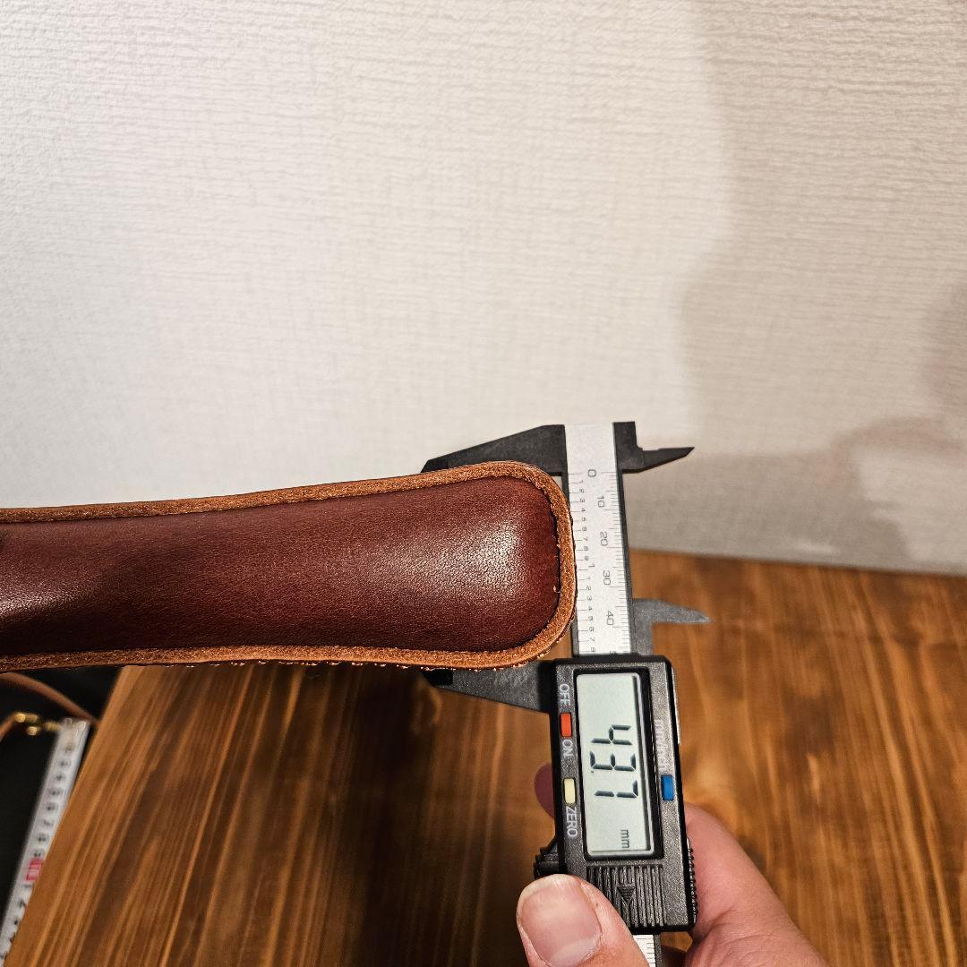 BrownBrown レザーバッグ