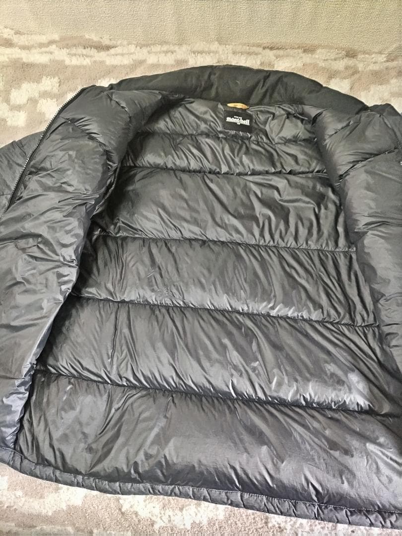 mont-bell ダウンジャケット グレー
