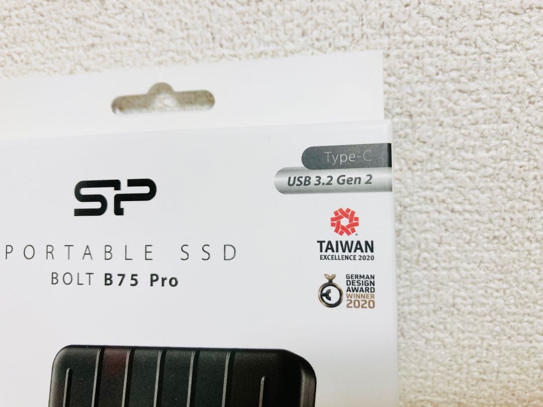 シリコンパワー SP　ポータブルSSD BOLT B75 Pro