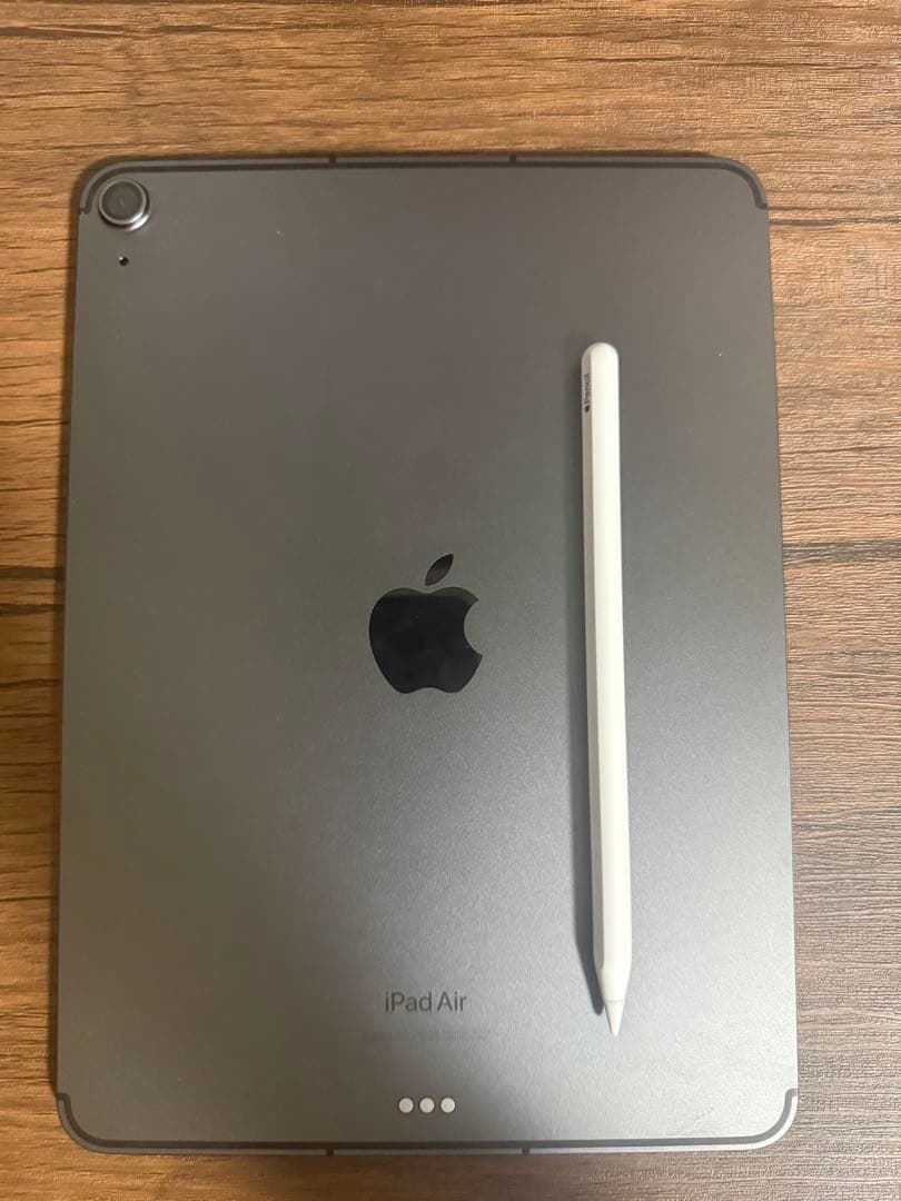 iPad Air (第5世代) + Apple Pencil (第2世代)