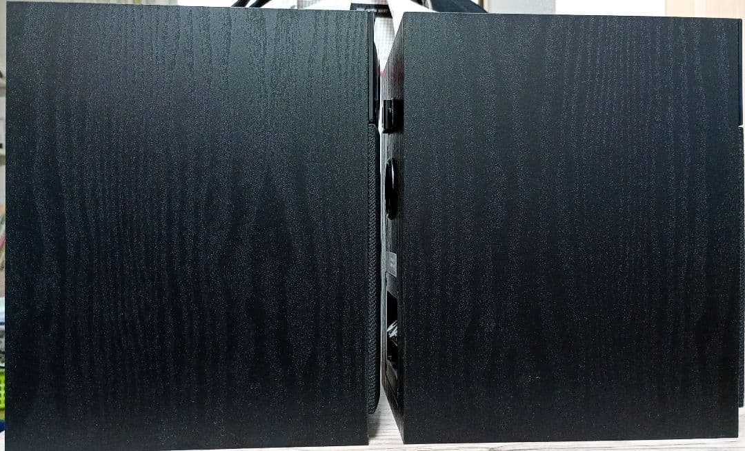 スピーカー・ウーファー Fyne Audio F300