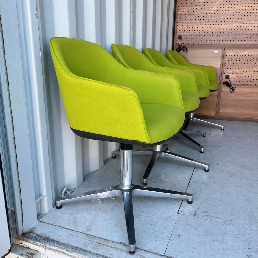 取付無料！ヴィトラ ソフトシェルチェア フォースターベース オフィスチェア4脚