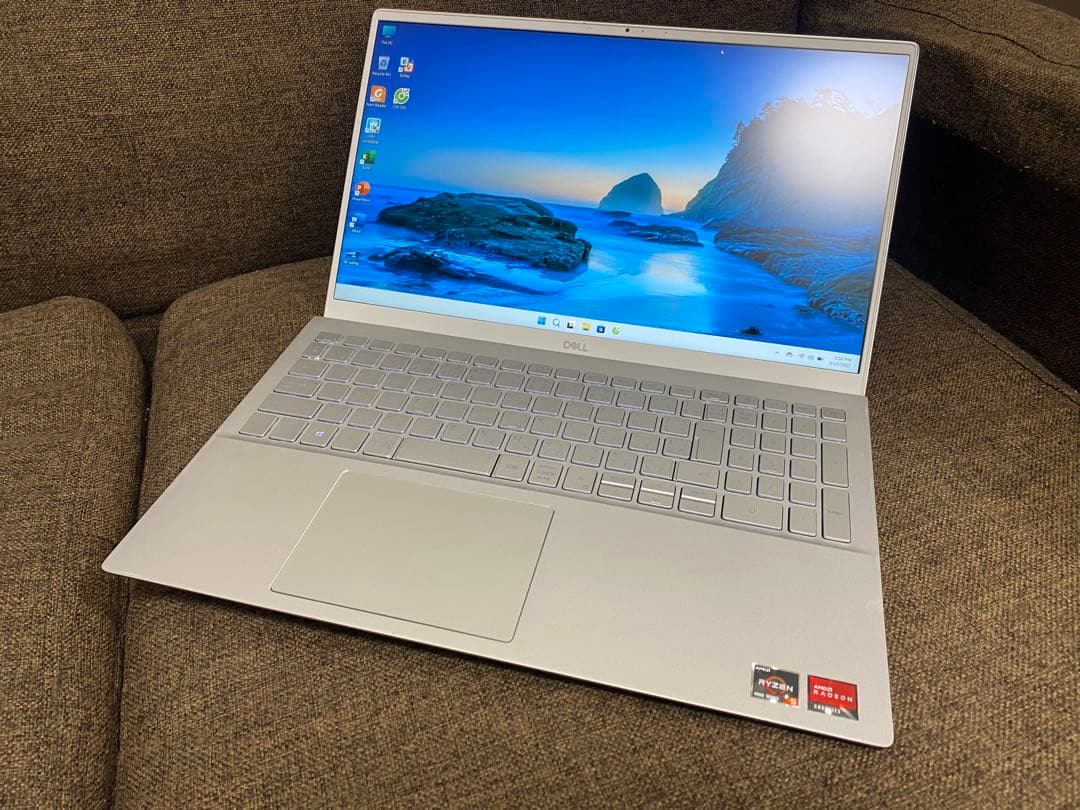 Dell Ins 15.6インチ ノートPC R5 16GB Office