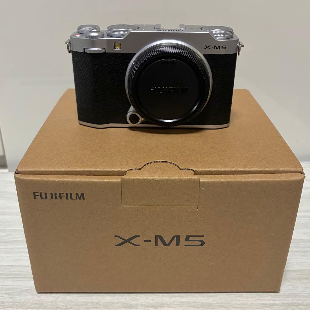 【お値下げ不可】FUJIFILM X-M5 本体のみ