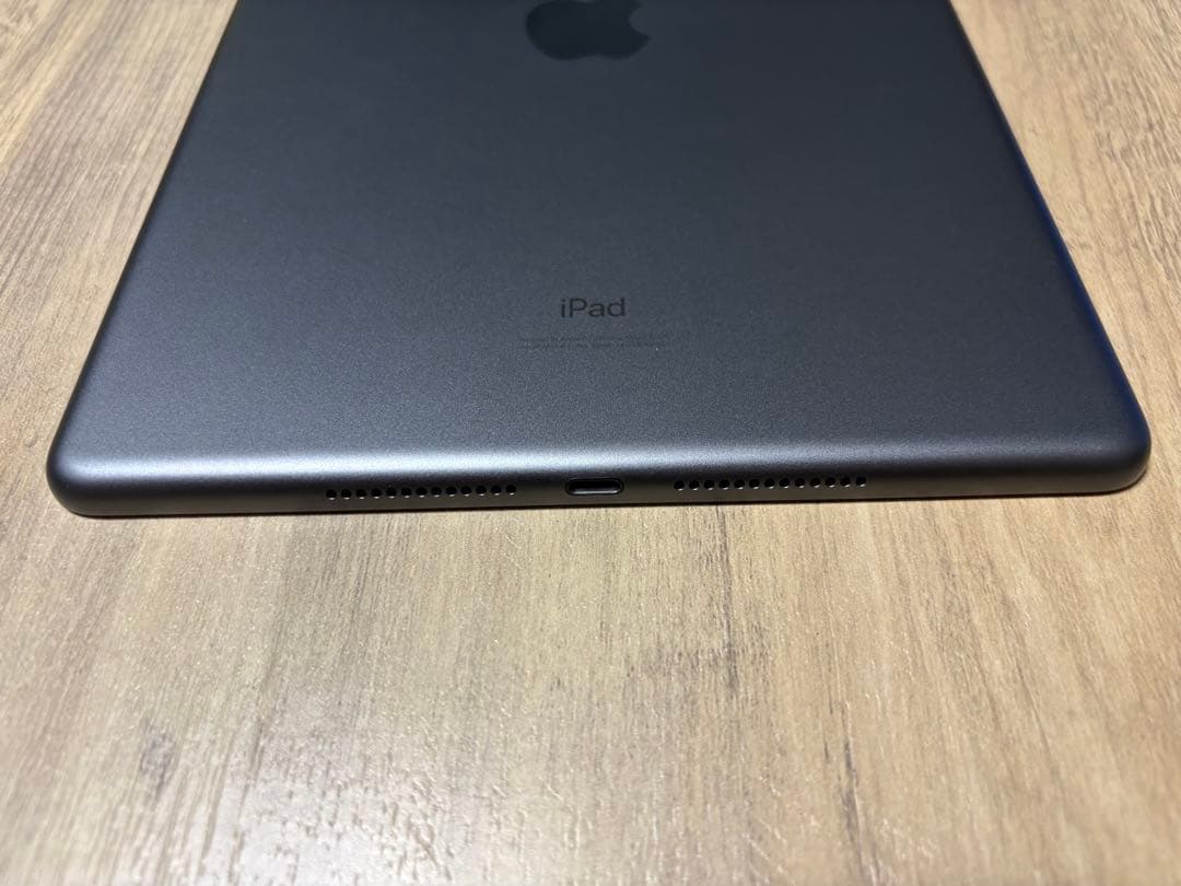 ipad8世代 32GB 10.2インチ　スペースグレー 本体