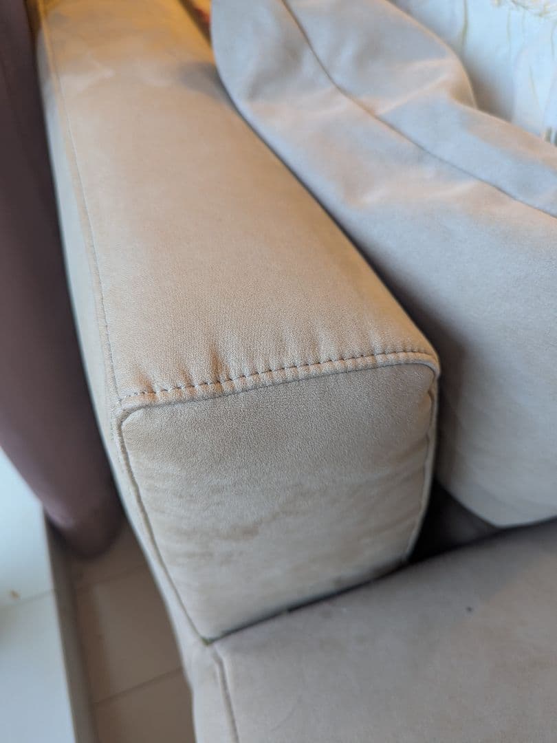 unico ユニコ　ベージュ スエード風 2.5人掛けソファ ペット対応生地