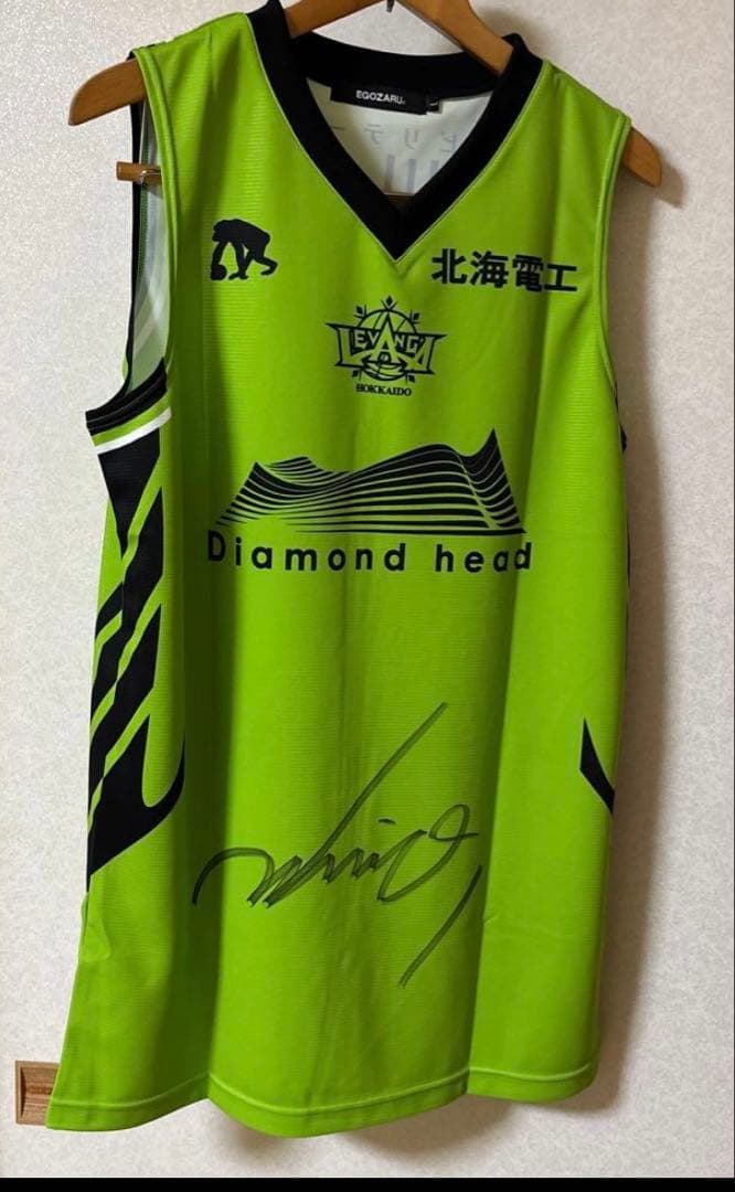 レバンガ北海道直筆サイン入り レプリカユニフォ ーム 当選品　未使用
