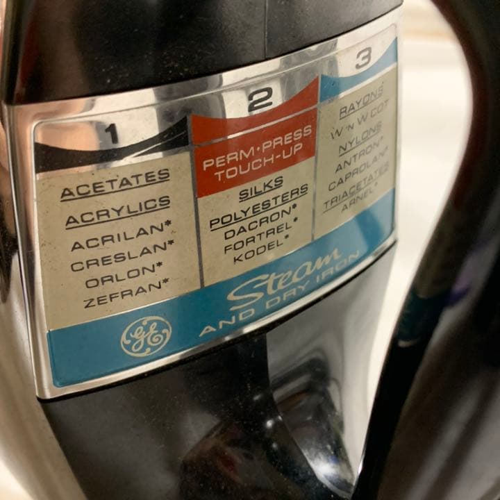 GE スチームアンドドライアイロン【レトロ】