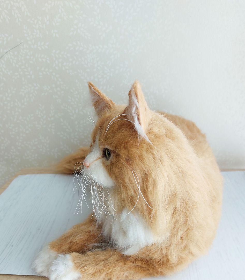 ユ*ナ様 羊毛フェルト　猫(ノルウェージャンフォレストキャット)