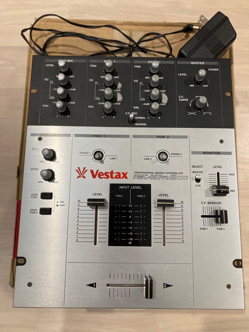 Vestax ベスタクス PMC-05 Pro III DJミキサー