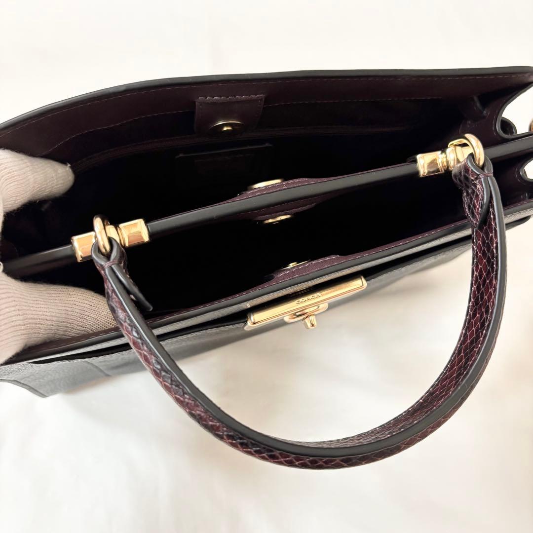 未使用級✨COACH コーチ・2wayバッグ レザー ターンロック ブラック