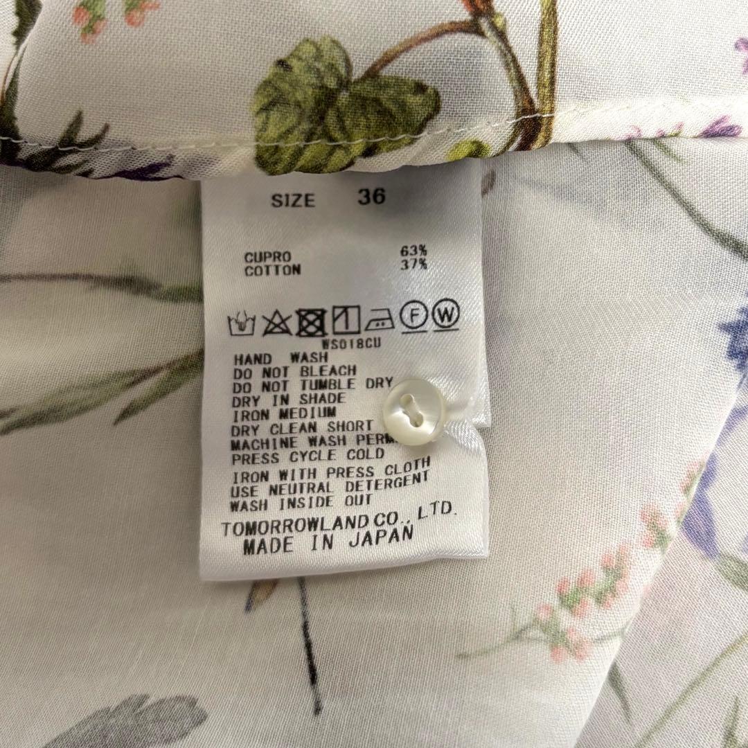 ボタニカルリベルラプリント ボウタイブラウス　トゥモローランド