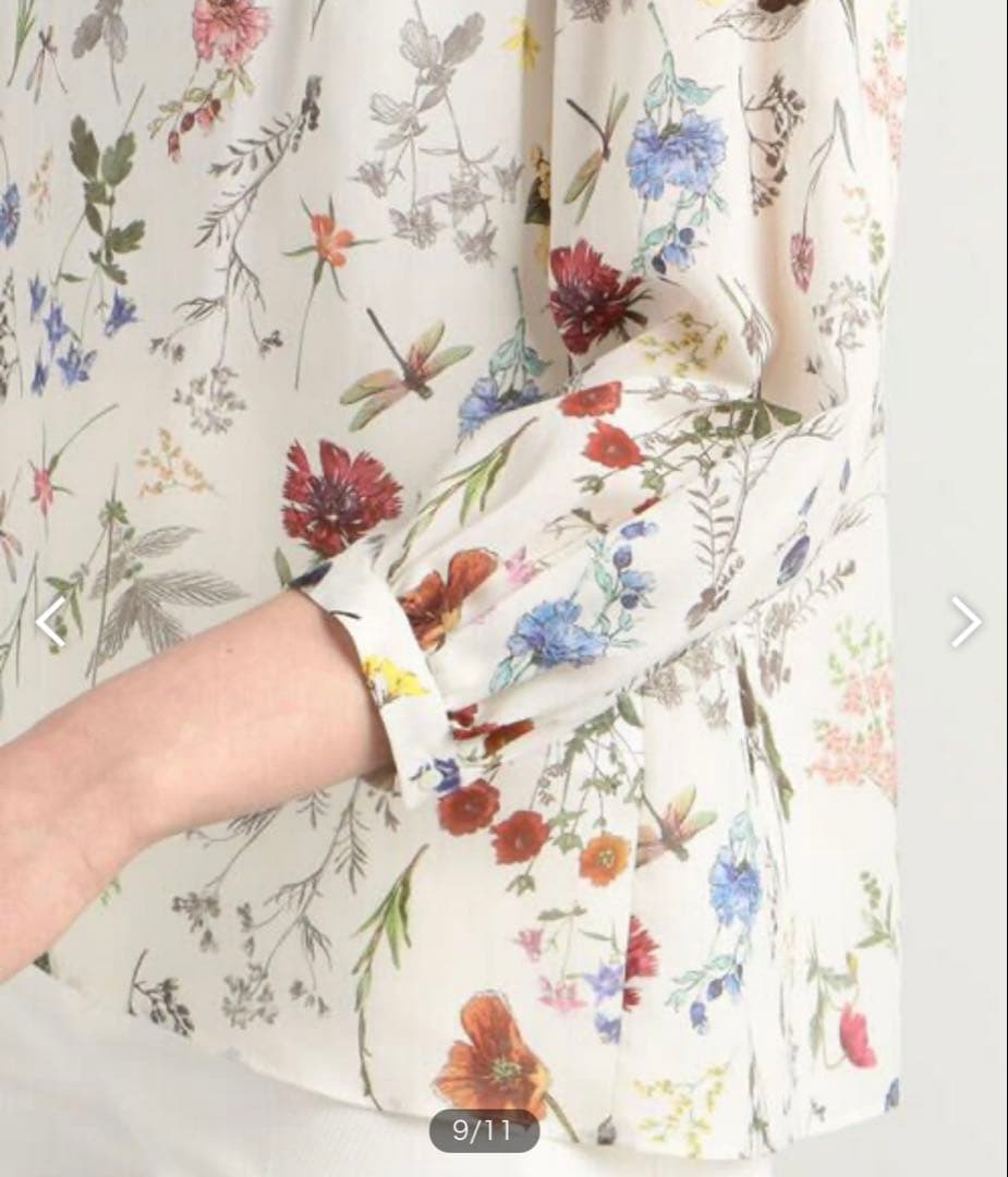 ボタニカルリベルラプリント ボウタイブラウス　トゥモローランド